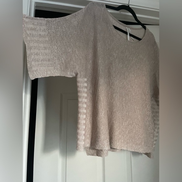 Anthropologie sweater - Picture 3 of 4